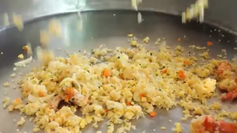 Amazing!!! Giant Shrimp Egg Fried Rice - Thailand Street Food