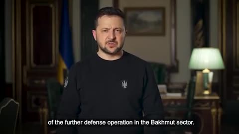 Zelensky says generals say "do not withdraw and reinforce" Bakhmut