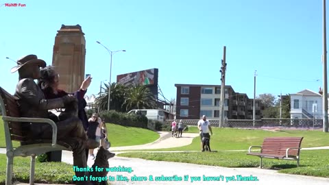 #Cowboy_prank in Melbourne .awesome reactions.don't miss it lelucon statue prank. luco patung