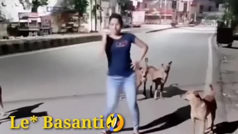 In kutto ke saam ne mat naach basanti