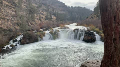 Central Oregon – The Incredible Steelhead Falls – 4K