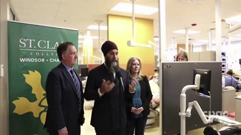 Canada: NDP Leader Jagmeet Singh speaks with reporters in Windsor, Ont. – April 11, 2023