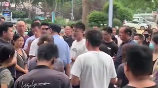 The CCP police cracked down on property owners protesting an unfinished real estate project