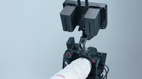 SmallRig “Black Mamba” Kit for EOS R5 C #smallrigcage #canonR5C #cameragear #filmmaker #filmmaking