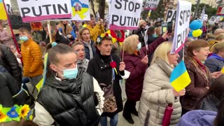 Protesters across the world rally for Ukraine