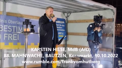 88. MAHNWACHE - BAUTZEN, Kornmarkt, 10 10 2022 - KARSTEN HILSE, MdB, Bürgermikrofon