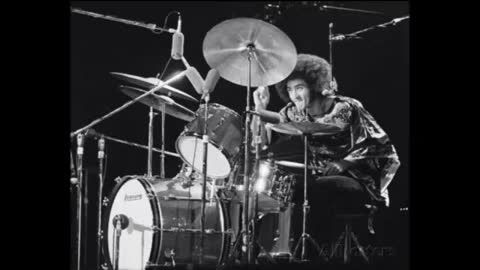 Grand Funk Railroad - We're An American Band (Drums only)