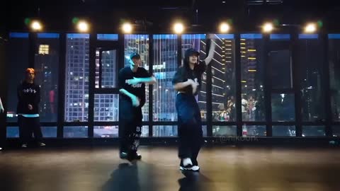 Shape of You - Ed Sheeran - 小橘 x 社长 Choreography - Nikoork_抖音