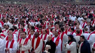 Pope Francis bids farewell to Benedict XIV