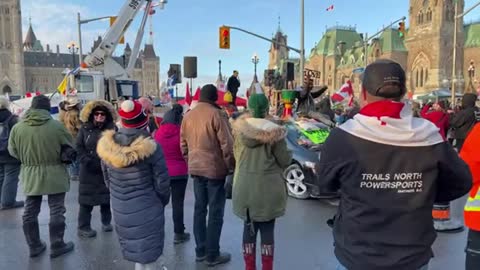 ✅ OTTAWA FREEDOM CONVOY RAW FOOTAGE LIVE PARLIEMENT 7 února