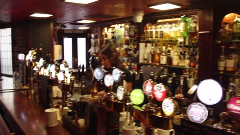 Traditional Irish breakfast at O'Neill's in Dublin, Ireland