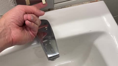 Faucet Turns on and off with a Light Switch