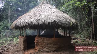 ⚒ BUSH TUCKER MAN 🤠 Episode 8 Part 2 💪 Robbo Da Yobbo - Bush Tucker Man ： Round hut 🔥