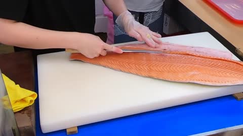 How To Fillet a Whole Salmon | Sashimi & Sushi -Taiwanese street food