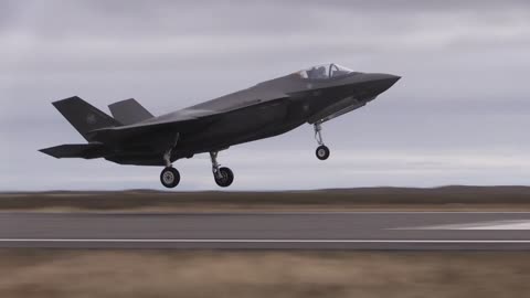 Italian Air Force 32nd Wing, with 6 F-35 aircraft Northern Lightning Iceland Air Policing BRolls