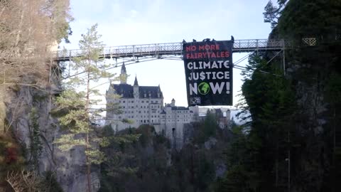 Huge climate banner at 'fairytale' German castle