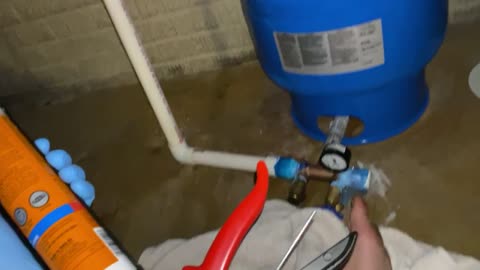 Leaking Well Water Pressure Tank Replacement Part 46 -- It Is Now Time for Gorilla 100% Silicone Clear Sealant and Caulk, the Most Important of the Fingers, and Caulk's Durability on Sunday, 09/10/2023, at 21:46