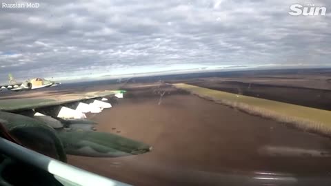 Russian fighter jets fire missiles at Ukrainian targets from the sky