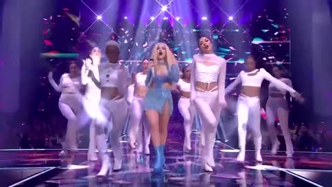 Ava Max “Million Dollar Baby” Live -