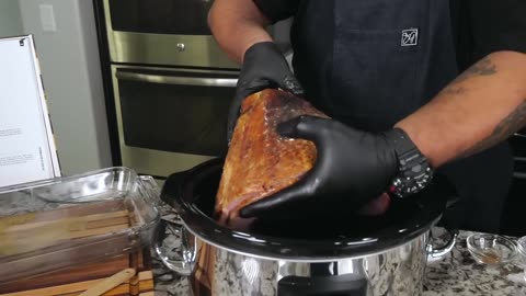 Honey Glazed Ham - The Perfect Thanksgiving Feast