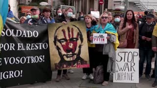 Javier Bardem protests outside Russian embassy