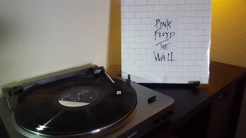 Pink Floyd - The Wall: The Happiest Days & The Wall (Part 2) - Black Vinyl LP