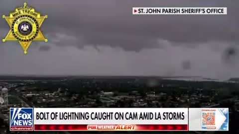 Massive Lightening Bolt Strikes LA