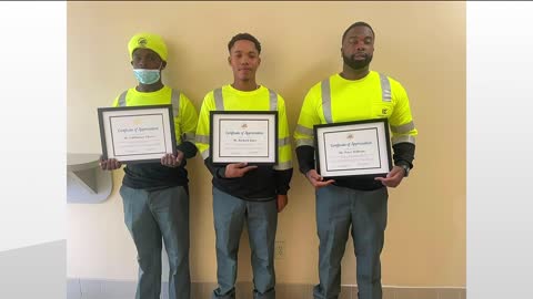 Woman dumped inside garbage truck, metro Atlanta sanitation workers save her life