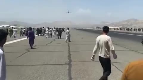 people falling from plane in Afghanistan