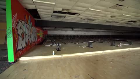 Enormous ABANDONED Bowling Alley