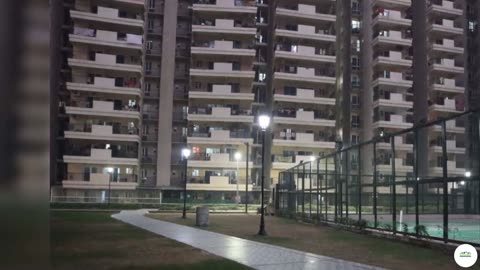 Gaur City Resale Ready to Move Flats Noida Extension