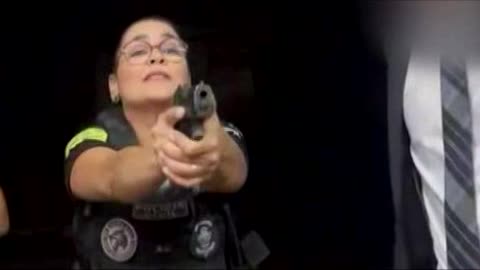 POR QUE VOCÊ DEVE SER CONTRA MUIE NA POLICIA OU COM PORTE DE ARMAS?