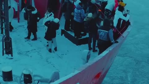 A BREATHE TAKING SPECTACLE OF A SEA VOYAGE ON THE ICE OF LAPLAND FINLAND