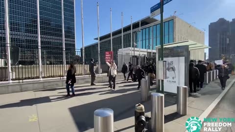 New Yorkers chant “Nuremberg” outside United Nations