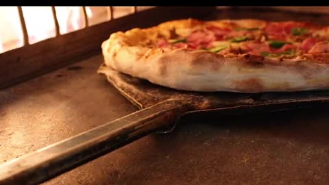 Cork & Pig Las Colinas Wood Fired Pizzas !