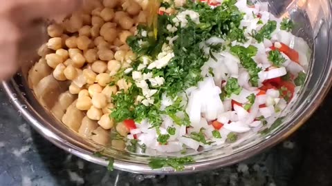 Mediterranean Chickpea Salad- 15 minutes recipe