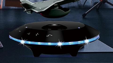 floating speaker aircraft model