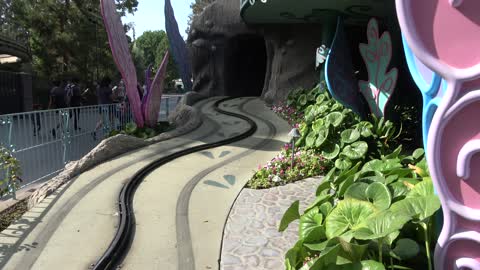 Alice in Wonderland attraction at Disneyland resort 4K low light