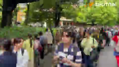 Massive crowd of Japanese citizens protest World Health Organization