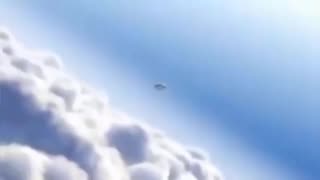 UFO SIGHTINGS FROM AROUND THE GLOBE - The Best UFO Compilation 2023