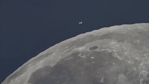 Object near the Moon