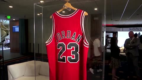 Michael Jordan's 1998 NBA Finals jersey heads to auction