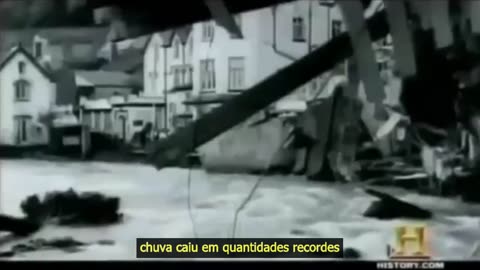 Você sabia que a Força Aérea Real militar do Reino Unido criou uma inundação massiva em Lynmouth,