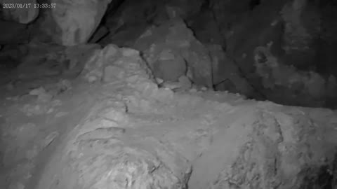 Paranormal Investigation at colossal cave short clip