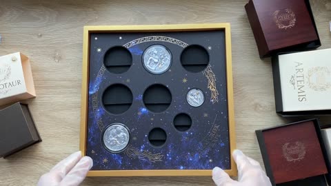 WOODEN CASE Storage Box Great Greek Mythology Display Tablet Silver Coins Holder