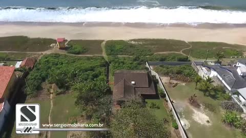 Casa em Itajuba Pé na Areia com área de terreno de pouco mais de 1200m²