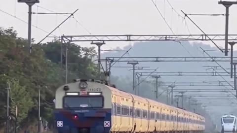 मुंबई गोवा वंदेभारत एक्स्प्रेस धावण्यासाठी सजज 🚄🚅🛤🚅🚄