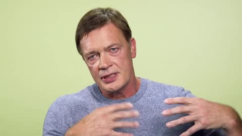 Dr. Andrew Wakefield: Vaccination DESTROYS Natural Herd Immunity & WEAKENS the Population!