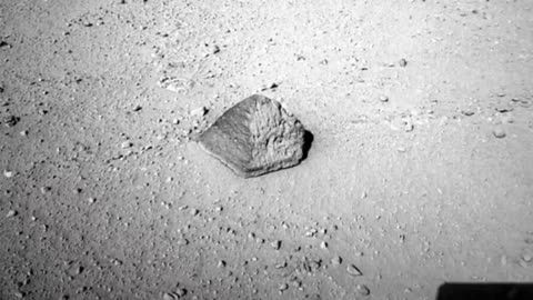 Strange Objects Seen on Mars and Moon...