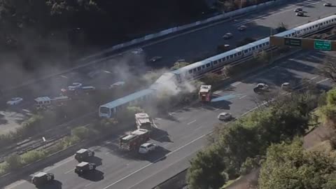 A BART train derailed and caught fire between the Orinda and Lafayette stations in San Francisco